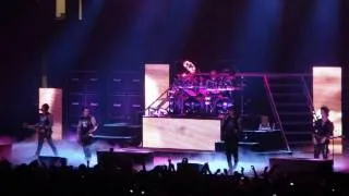 avenged sevenfold- a little piece of heaven (live) san diego sports arena 4/17/09