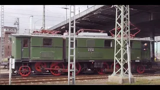 Die “Stangen-Elli” E77 10 auf Probefahrt mit 346 738 am 03. April 2022 beim Eisenbahnmuseum Dresden