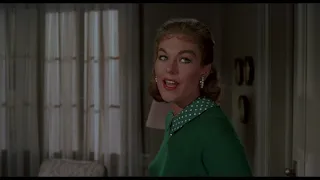 Scottie meets brunette Judy/Madeleine in her Apartment - Vertigo Remastered (1958)