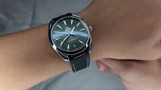 Omega Aqua Terra Green dial on rubber strap - review