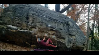 moon beam sit left V4, St elmo boulders.