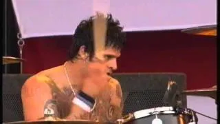 Pinkpop 2003: Queens of the Stone Age - No One Knows