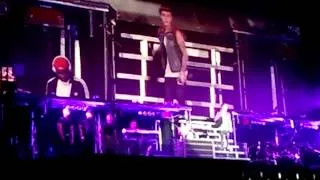 Justin Bieber sings RACK CITY Moscow 30 04 2013) #BELIEVEtour