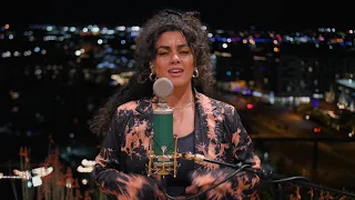 ROOFTOP SESSIONS: Justin Bieber - Peaches ft. Daniel Caesar, Giveon (Yasmeen Cover)