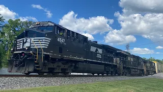 NS 4547 leads a long NS 15R at fort mill going track speed!! 5-1-2024