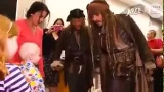 Johnny Depp (as Jack Sparrow) visits children's hospital