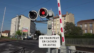 Deuil-Montmagny level crossing