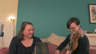 Jig and reel on bodhrán and fiddle