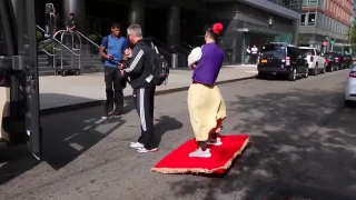 Aladdin Magic Carpet on Street Prank Most Awesome Video 2016 ✔