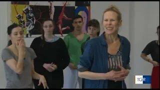 Carolyn Carlson, la celebre coreografa statunitense icona della danza, arriva a Perugia