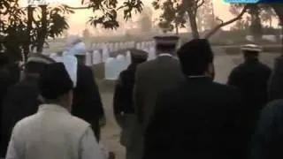 Huzur (aba) Tour of Qadian 2005 - Islam Ahmadiyya