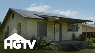 House Moving | Home Town Recap | HGTV