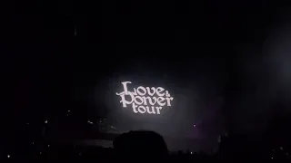 Halsey - “I Am Not A Woman, I’m A God” live Love & Power Tour Mountain View