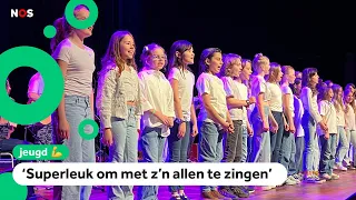 600 kinderen zingen samen tijdens de Korenbattle