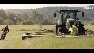 CLAAS DISCO MOVE vs. Motocross.