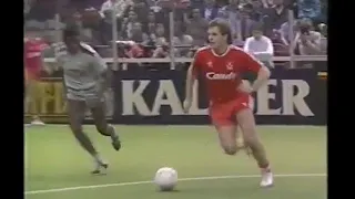 Liverpool v Charlton Athletic (Soccer6 tournament) 07/12/1988