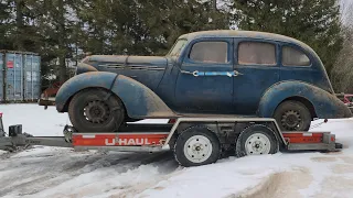 Unloading the 1936 Hudson barn find… should we leave this one original?