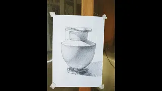 Рисунок гипсовой вазы. Карандаш. Бумага.