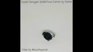 1:4 Ducati Panigale 1299R Final Edition by Pocher - assembling the engine and fuel injection