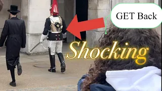 SILLY TOURIST PROVOKED THE King’s guard, What Did Rude Silly Do Behind king’s guard!!!