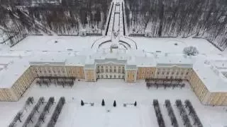 Зимний Петергоф (Большой дворец, Ольгин и Царицын павильоны) с высоты - Winter Peterhof