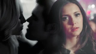 Caroline/Stefan/Elena || Треугольники