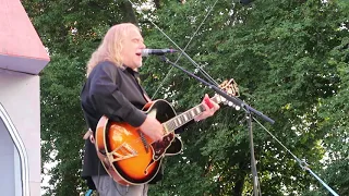 Old Friend ~  Warren Haynes ~ Portsmouth Nh ~ 7-27-19