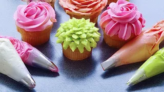 4 piping tips every Baker should have /wilton 352 / wilton 1M / Wilton 2D and wilton 104
