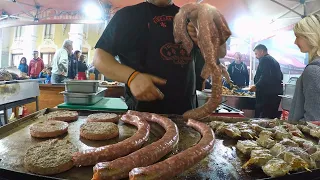 Street Food from Italy. Tuscan XXL Sausages, Beef 'Tagliata', Ribs and more Food.