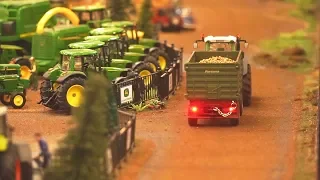 RC SIKU CONTROL 1/32 SCALE TRACTOR JOHN DEERE SILO WORK / LIPPER MODELLBAU TAGE 2018