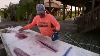 How to Clean a Mahi Mahi