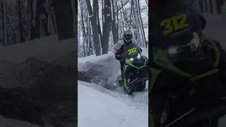 Zach Herfindahl racing 2024 @ArcticCatSnowmobiles Catalyst XC 🏁 #arcticcat #shorts #catalyst #jump