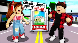 Minha NAMORADA Jogando BROOKHAVEN RP Pela PRIMEIRA VEZ! (ELA ME BEIJOU🥰)