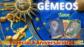 GÊMEOS ♊️ #tarot 🎁#aniversário🎉LEITURA EMOCIONANTE🕊🩵UM PORTAL DOURADO DE BENÇÃOS SE ABRE PARA VOCÊ⚜️