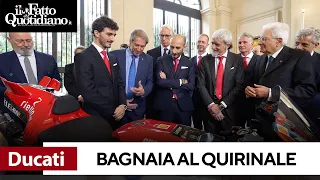 Pecco Bagnaia al Quirinale con la Ducati presenta la moto vincitrice del mondiale a Mattarella