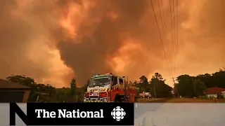 Australia bushfires leaves town ravaged