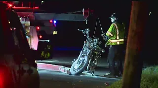 Motorcycle accident sends 2 to hospital in Youngstown