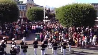 Flag Retreat - "GOD BLESS AMERICA" Memorial Day 2014 @ Disneyland