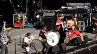 Gogol Bordello - "Start Wearing Purple" at Orlando Calling (Another Brick In The Wall Intro)