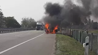 Teen suffers burns in vehicle fire along North-South Expressway near Alor Star