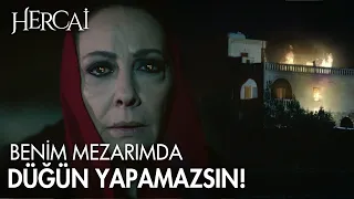 Azize yangın çıkartıyor!  - Hercai Efsane Sahneler