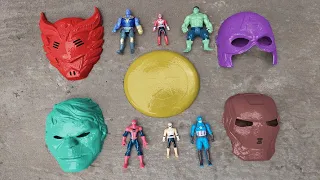 Membersihkan Topeng Spiderman Ironman Hulk Captain America Thanos Bima x Ultraman Power Rangers