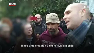 Roma, ragazzino sfida CasaPound: "Nessuno deve essere lasciato indietro"