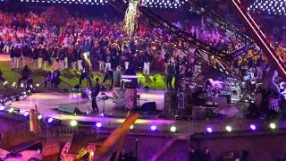 Paralympic Closing Ceremony - Rihanna sings We Found Love followed by Viva la Vida by Coldplay