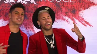 Neymar celebra aniversário