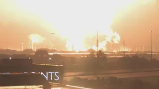 Massive fire, explosions rock Philadelphia refinery