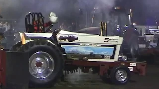 2003 Outlaw Truck & Tractor Pulling Association: Boone, Iowa 8,200 Diesel Super Stock class