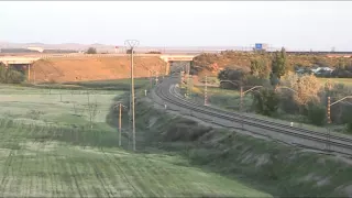 TRENES VARIADOS POR MEDINA DEL CAMPO MAYO-2015