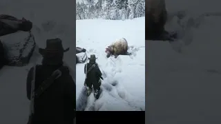 Bear Attacks NPC in Red Dead Redemption 2 #shorts #rdr2 #rdr