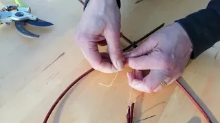 How to make a heart from twigs